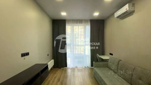 Сдается студия, 300 м²