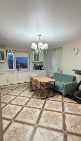 Продается 2-комн. квартира, 65 м²