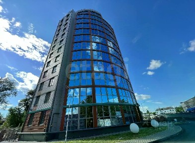 Продается 2-комн. квартира, 66 м²