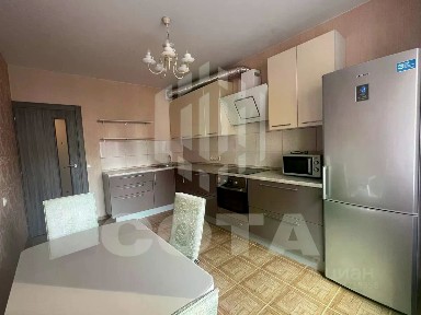Сдается 2-комн. квартира, 65 м²