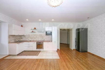 Продается 3-комн. квартира, 130 м²