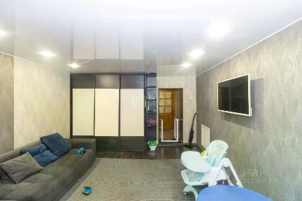 Продается 1/2 часть дома, 56 м²