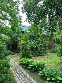 Продается 3-этажный дом, 140 м²