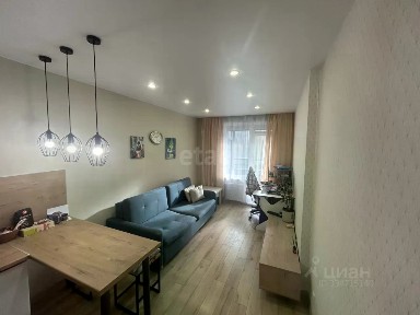 Продается 2-комн. квартира, 55 м²