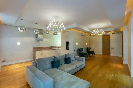 Продается 3-комн. квартира, 100,3 м²