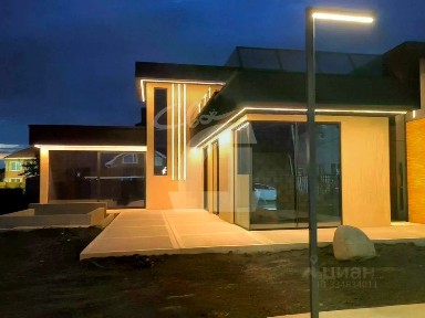 Продается 2-этажный дом, 202 м²