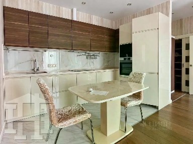 Продается 3-комн. квартира, 71 м²