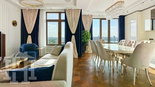 Москва, СЗАО, р-н Хорошево-Мневники, ул. Паршина, 10
