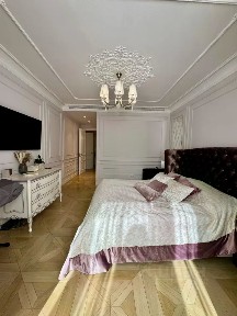 Продается 4-комн. квартира, 140 м²