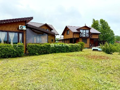 Продается 2-этажный дом, 140 м²