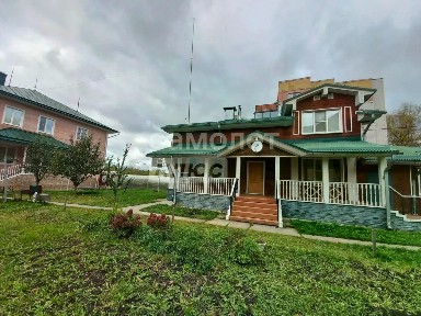 Продается 3-этажный коттедж, 262,4 м²
