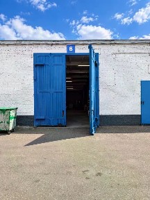 Сдается помещение свободного назначения, 3 000 м²