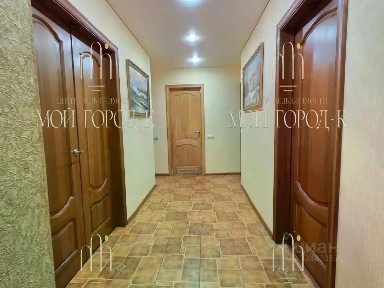Продается 50% квартиры, 56,9/28,5/8 м²