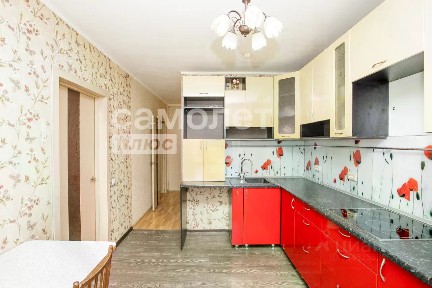 Продается 2-комн. квартира, 62,4 м²