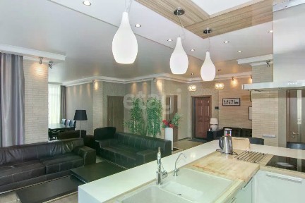 Сдается 3-комн. квартира, 134 м²