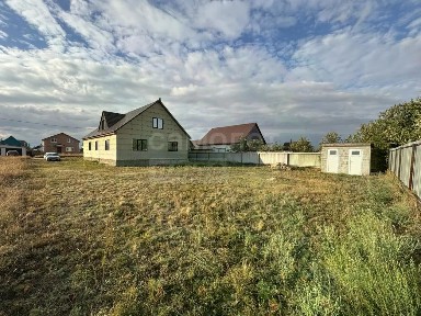 Продается 1-этажный дом, 180 м²