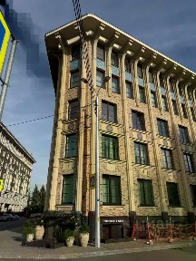 Продается 2-комн. квартира, 77 м²