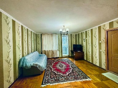 Продается 4-комн. квартира, 76 м²