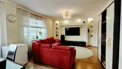 Продается 2-комн. квартира, 109,1 м²