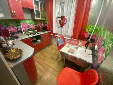 Продается 2-комн. квартира, 42 м²