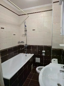 Сдается 1-комн. квартира, 60 м²