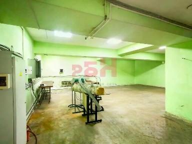 Продается склад, 1 295,9 м²