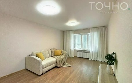 Продается 2-комн. квартира, 77 м²
