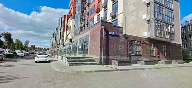Продается помещение свободного назначения, 345 м²