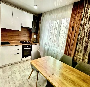 Продается 2-комн. квартира, 52 м²