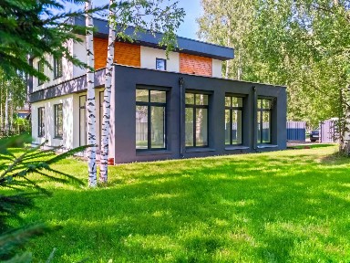 Продается 2-этажный дом, 281 м²