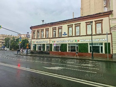 Продается здание, 1 070 м²