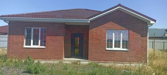 Продается 1-этажный дом, 100 м²