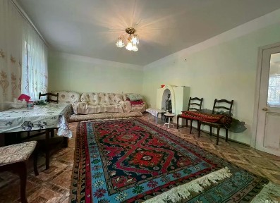 Продается 2-этажный дом, 200 м²