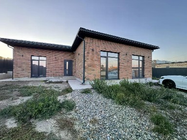 Продается 1-этажный дом, 100 м²