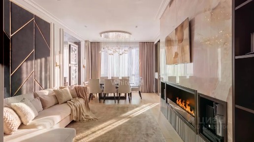 Продается 4-комн. квартира, 163 м²