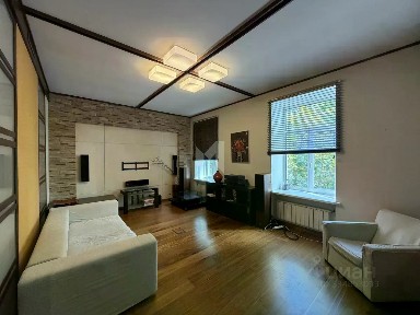 Продается 3-комн. квартира, 100 м²