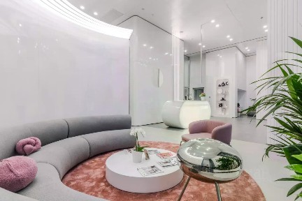 Продается 4-комн. квартира, 123,9 м²