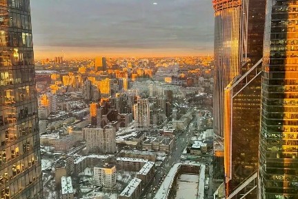Продаются 3-комн. апартаменты, 156,4 м²