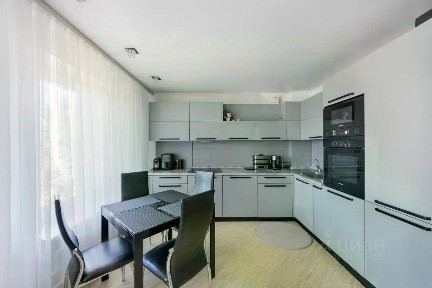 Продается 3-комн. квартира, 60,7 м²