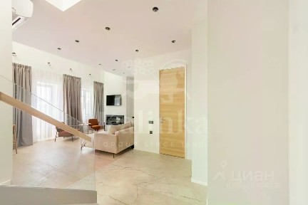 Продается 3-комн. квартира, 137,6 м²