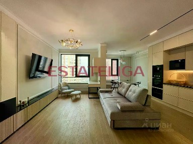 Продается 2-комн. квартира, 78 м²