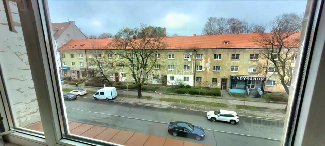 Продается 3-комн. квартира, 64 м²