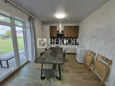 Продается 2-этажный дом, 108 м²