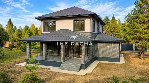 Продается 2-этажный дом, 250 м²
