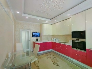 Продается 2-комн. квартира, 72,1 м²