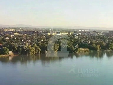 Продается 2-комн. квартира, 57,4 м²