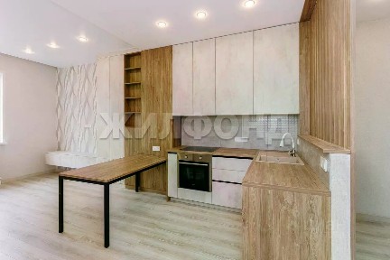 Продается 2-комн. квартира, 75,4 м²