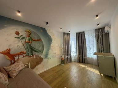 Продается 2-комн. квартира, 70 м²