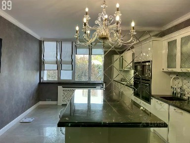 Сдается 3-комн. квартира, 140 м²