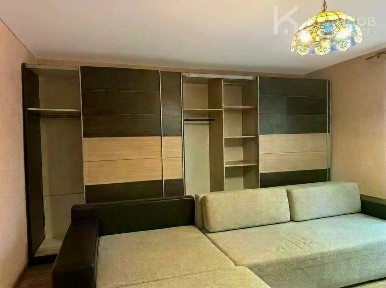 Продается 2-комн. квартира, 65 м²
